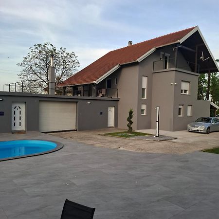 Maja Apartment Velika Gorica Luaran gambar