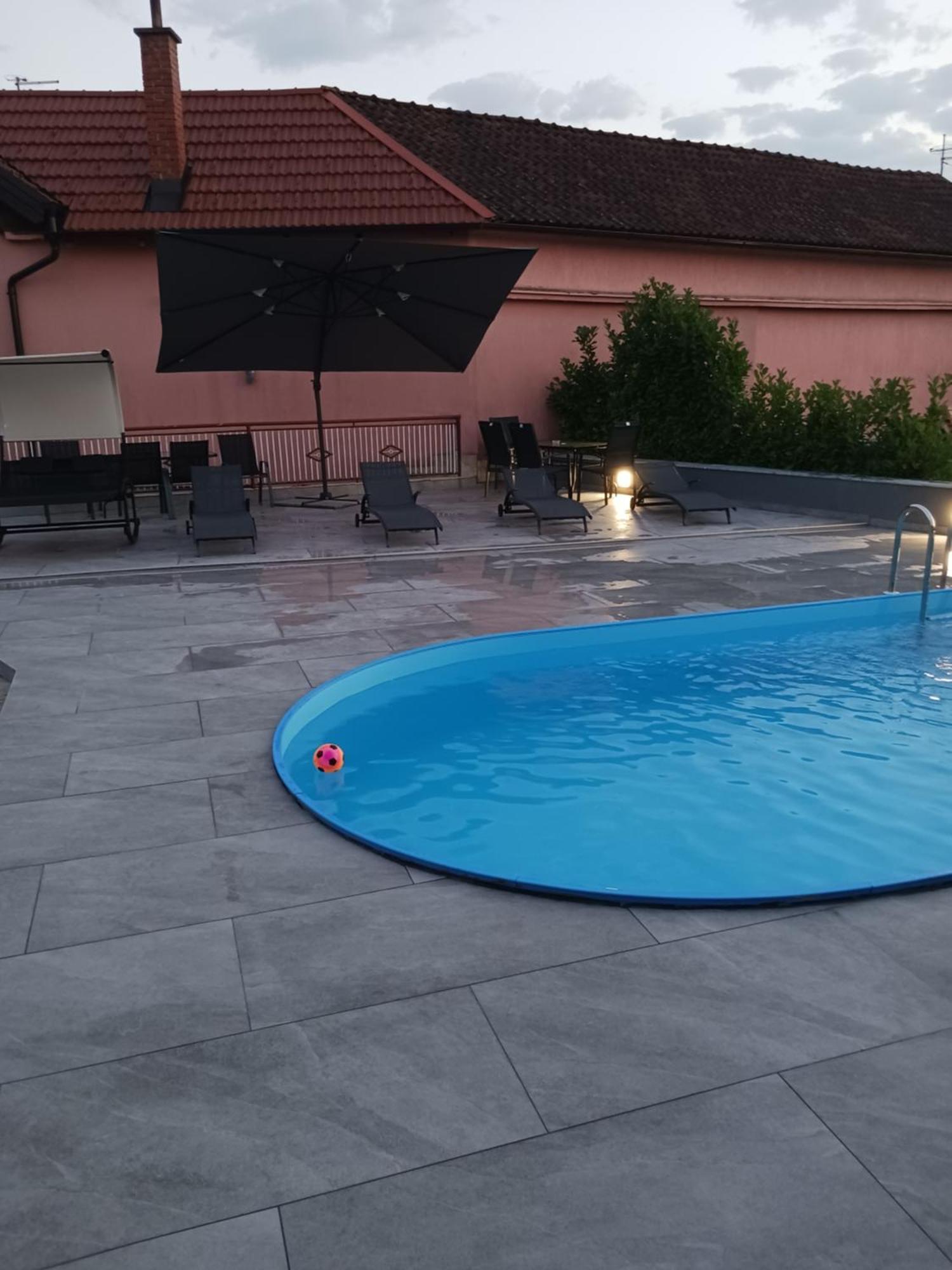 Maja Apartment Velika Gorica Luaran gambar